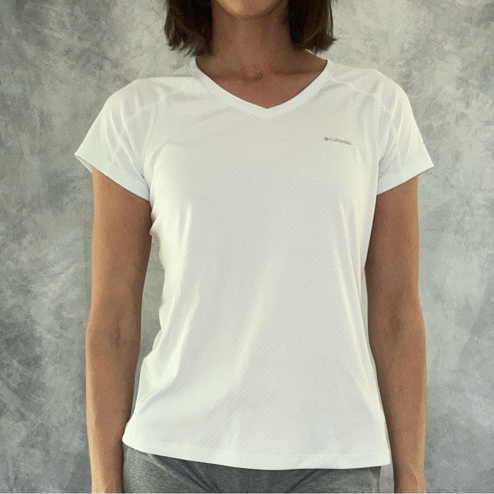 Columbia Light Blue Omni-Freeze Shirt (New)